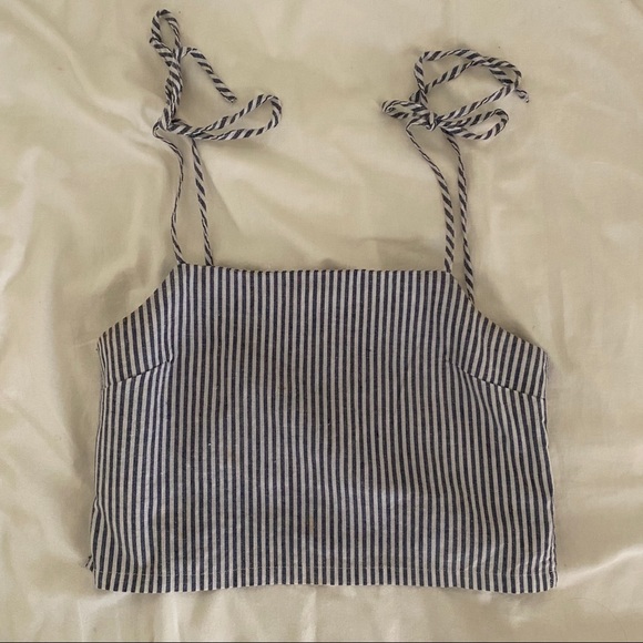 brandy melville top - Picture 2 of 3